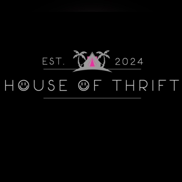 Meet your Posher, Sarah - Picture 1 of 1